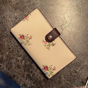 Coach Outlet Floral Wallet